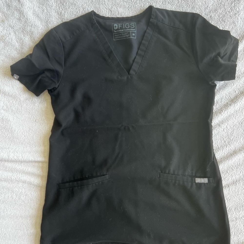 FIGS Black Scrub Top